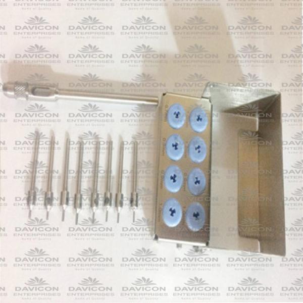 SERRATED FUE HAIR PUNCH SET WITH HANDLE