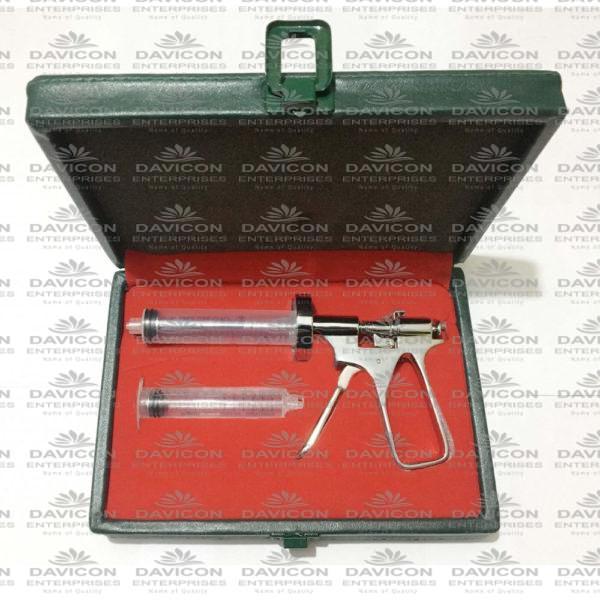 Fat Injector For 10 and 20cc Syringe - Universal fat Injector